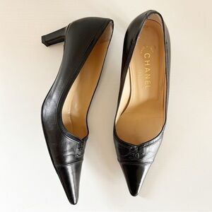 CHANEL Black Leather Pointed Toe Mid Heel Pumps